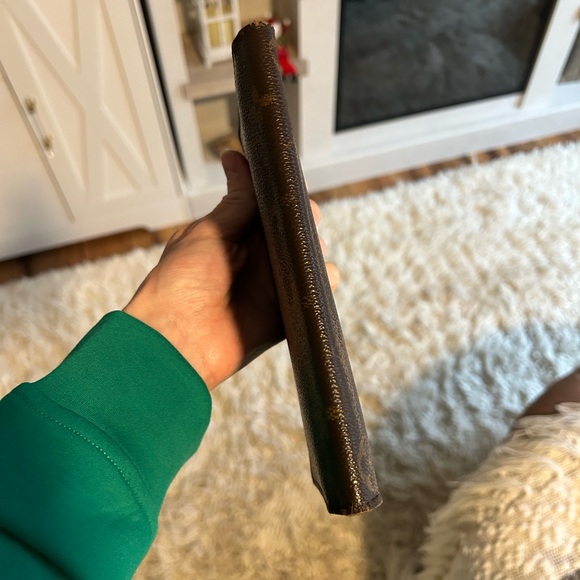 Louis Vuitton Brazza bifold long wallet in Monogram canvas with brown leather - Picture 10 of 15